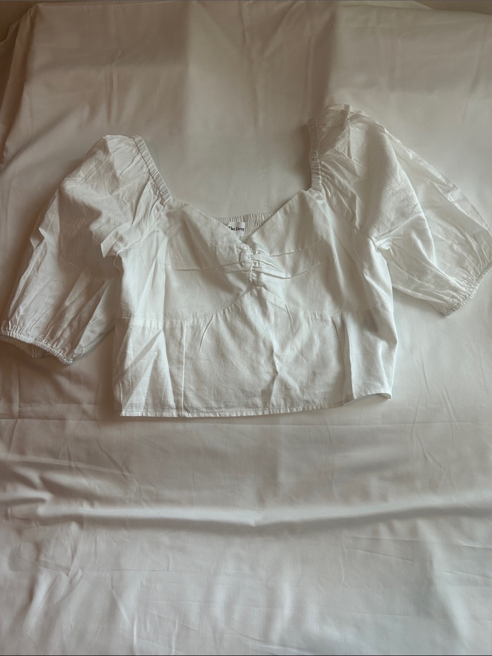 Classic White Square-Neck Cropped Blouse with Puff Sleeves